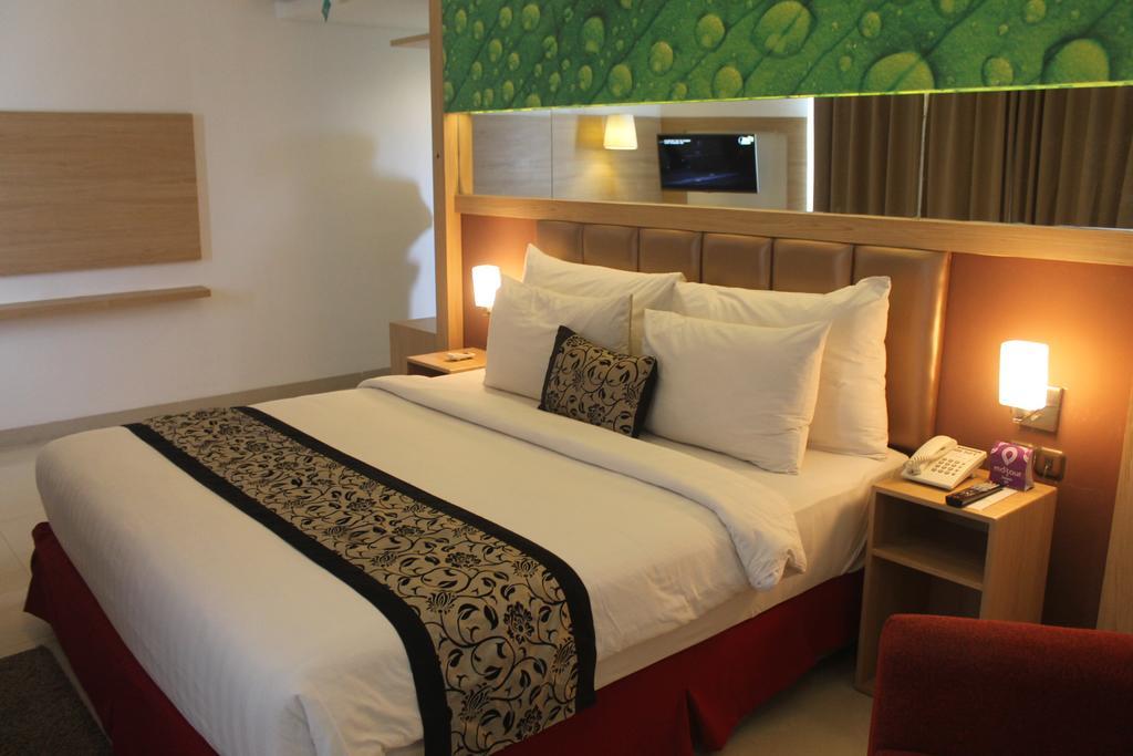 Agria Hotel Bogor Esterno foto