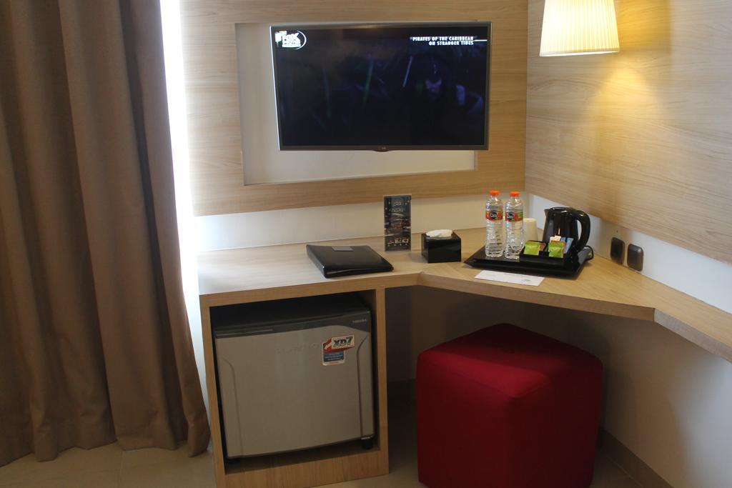 Agria Hotel Bogor Esterno foto
