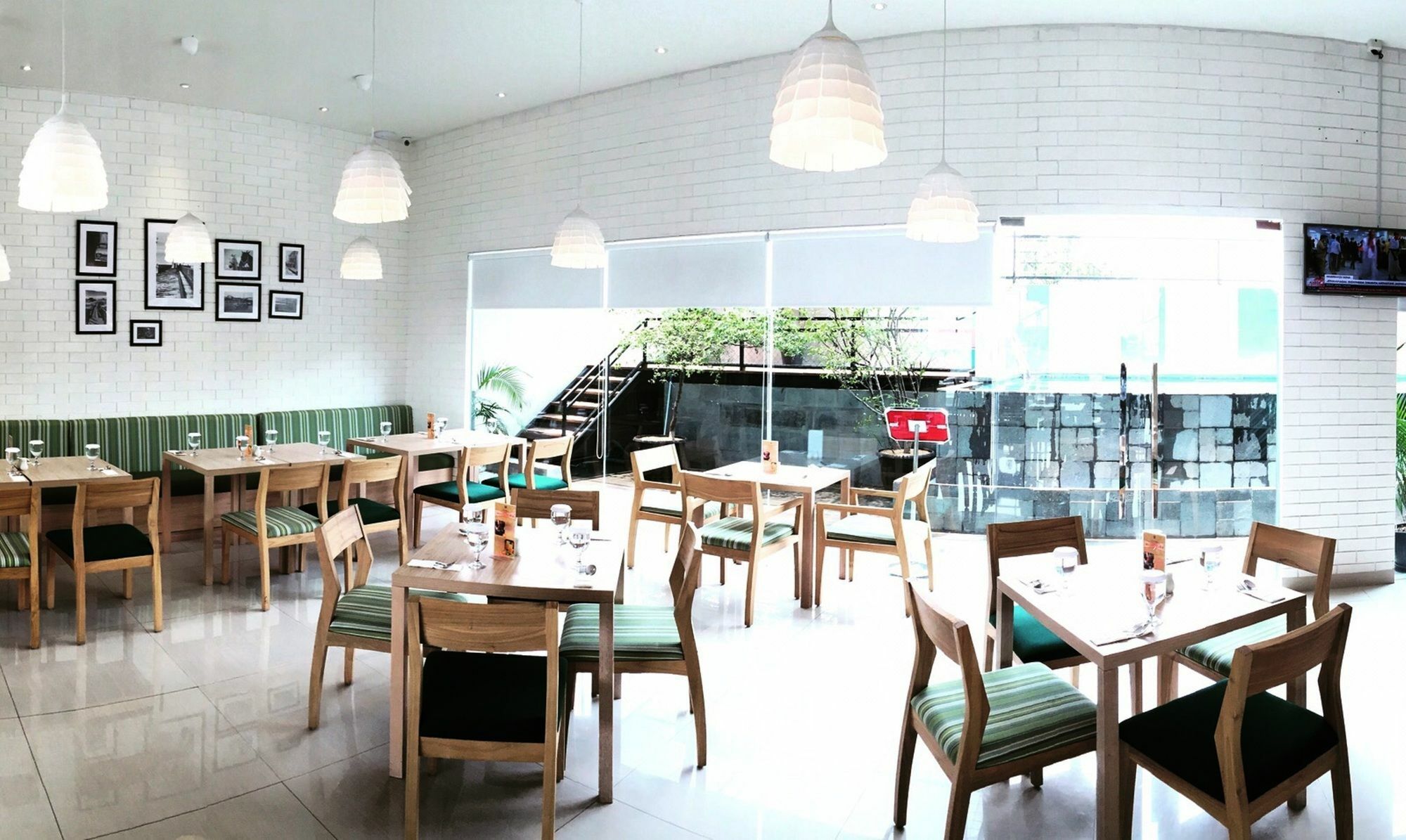 Agria Hotel Bogor Esterno foto